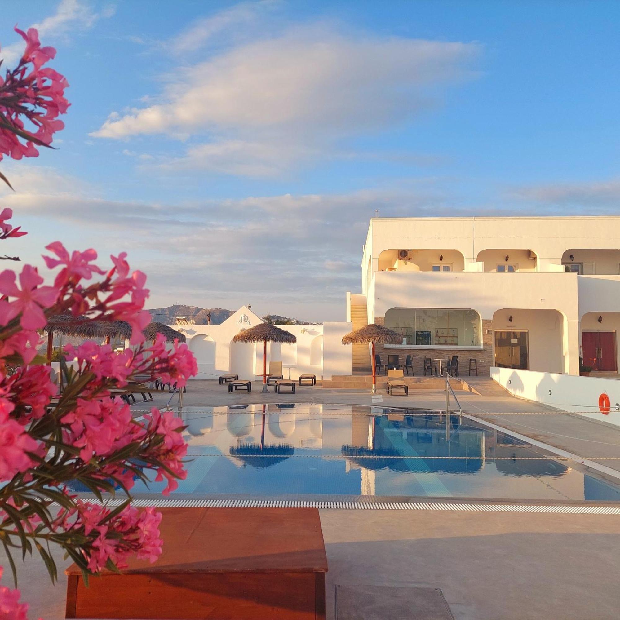 Nikos Hotel Karterados (Santorini) Exterior foto